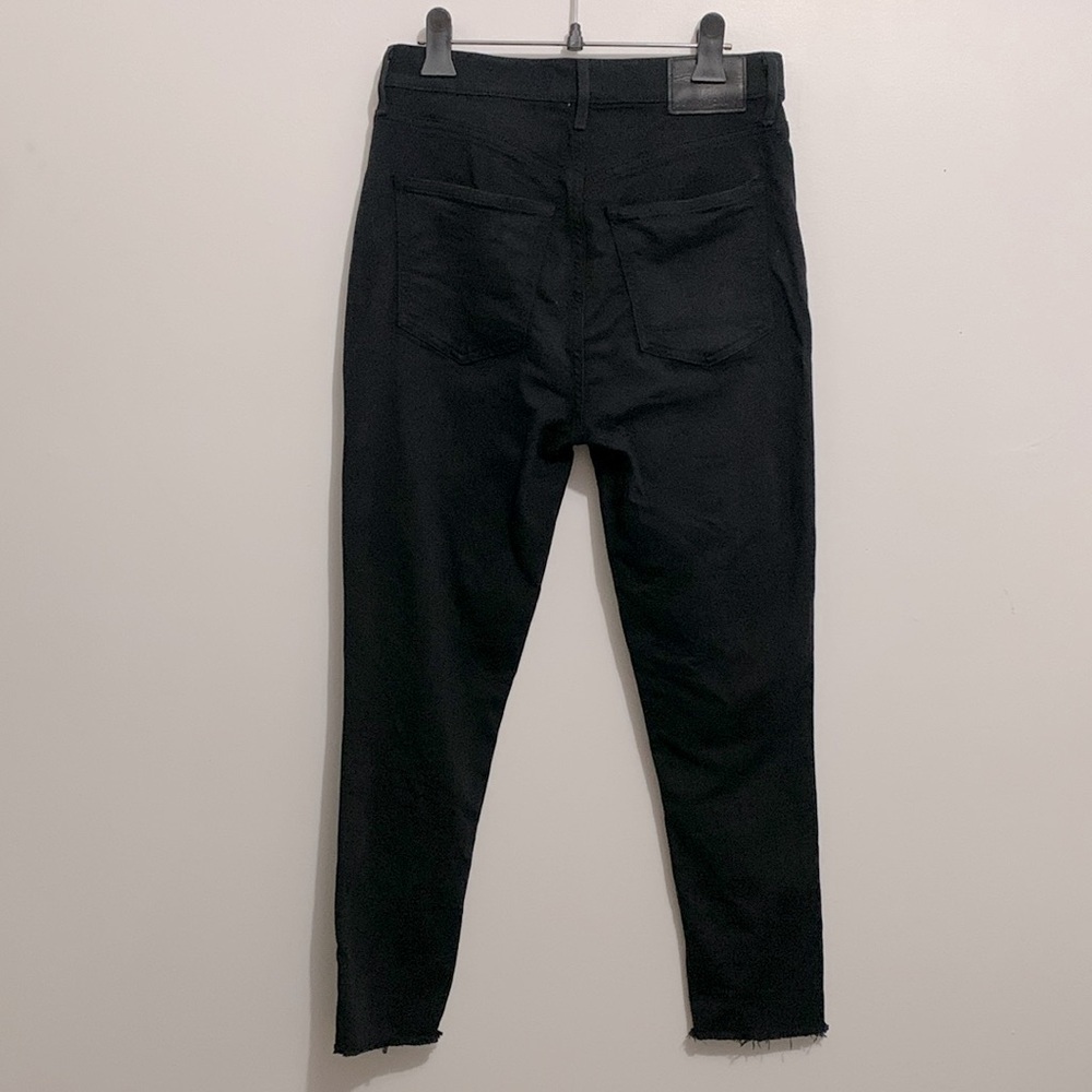 Aritzia Denim Forum The LoLa High Rise Black Skinny Crop Jeans size 28 - Picture 3 of 5